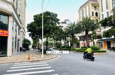 MỘT CĂN NHÀ 7 TẦNG–5.5M MẶT TIỀN, VIEW HIM LAM-100M RA ĐƯỜNG TO VẠN PHÚC